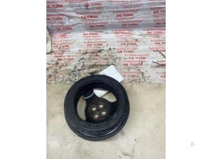 Gebruikte Poelie Krukas Mercedes E (W212) E-250 CDI 16V BlueEfficiency,BlueTec Prijs € 38,72 Inclusief btw aangeboden door Autosloperij de Turk