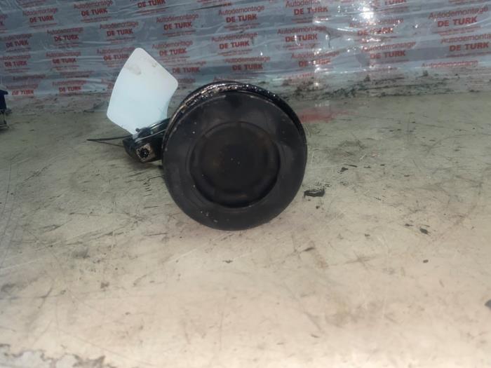 Zuiger van een Renault Megane III Grandtour (KZ) 1.5 dCi 110 2013