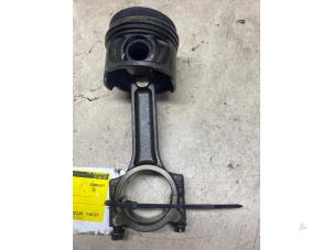 Gebruikte Zuiger Renault Megane III Grandtour (KZ) 1.5 dCi 110 Prijs € 43,56 Inclusief btw aangeboden door Autosloperij de Turk