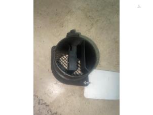 Gebruikte Luchthoeveelheidsmeter Volkswagen Polo V (6R) 1.2 TDI 12V BlueMotion Prijs € 10,89 Inclusief btw aangeboden door Autosloperij de Turk