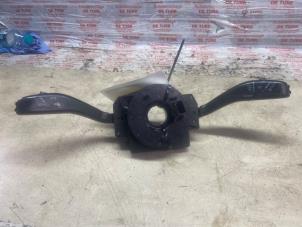 Gebruikte Combischakelaar Stuurkolom Volkswagen Polo V (6R) 1.2 TDI 12V BlueMotion Prijs € 43,56 Inclusief btw aangeboden door Autosloperij de Turk