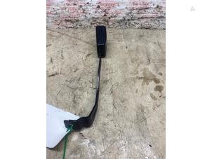 Gebruikte Veiligheidsgordel Insteek rechts-voor Seat Altea XL (5P5) 1.8 TFSI 16V Prijs € 21,78 Inclusief btw aangeboden door Autosloperij de Turk