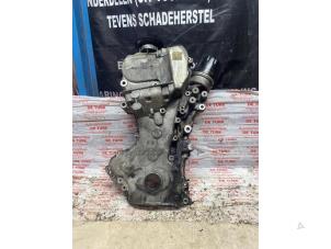 Gebruikte Distributiedeksel Audi A1 Sportback (8XA/8XF) 1.4 TFSI Cylinder on demand 16V Prijs € 87,12 Inclusief btw aangeboden door Autosloperij de Turk