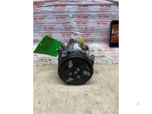 Gebruikte Pomp Airco Peugeot 307 CC (3B) 2.0 HDIF 16V Prijs € 54,45 Inclusief btw aangeboden door Autosloperij de Turk