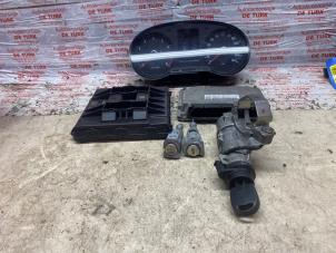 Gebruikte Kontaktslot + computer Volkswagen Polo V (6R) 1.2 12V Prijs € 108,90 Inclusief btw aangeboden door Autosloperij de Turk