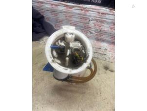 Gebruikte Benzinepomp BMW 2 serie (F22) 220i 2.0 Turbo 16V Prijs € 108,90 Inclusief btw aangeboden door Autosloperij de Turk