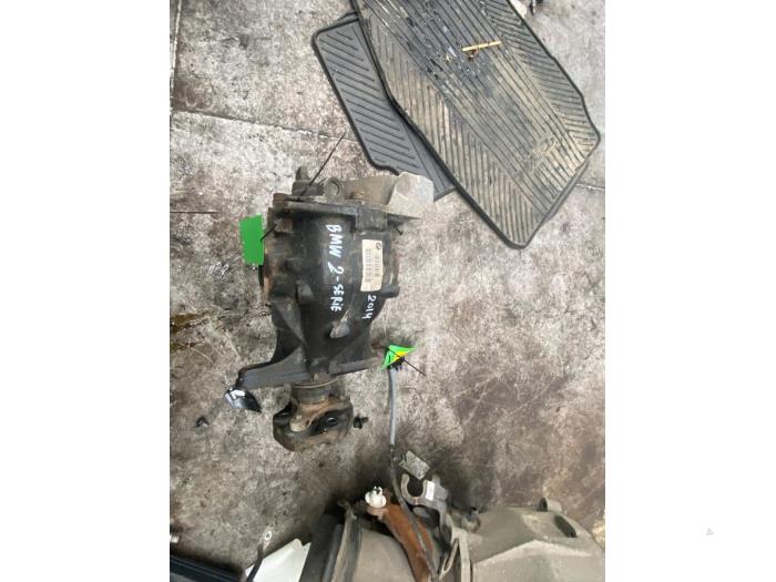 Gebruikte Cardanklok achter BMW 2 serie (F22) 220i 2.0 Turbo 16V Prijs € 217,80 Inclusief btw aangeboden door Autosloperij de Turk