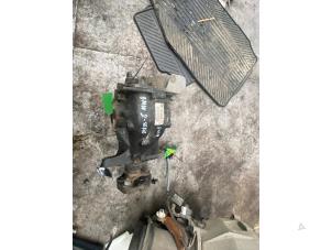 Gebruikte Cardanklok achter BMW 2 serie (F22) 220i 2.0 Turbo 16V Prijs € 217,80 Inclusief btw aangeboden door Autosloperij de Turk