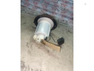 Gebruikte Benzinepomp Suzuki Alto (RF410) 1.1 16V Prijs € 26,62 Inclusief btw aangeboden door Autosloperij de Turk