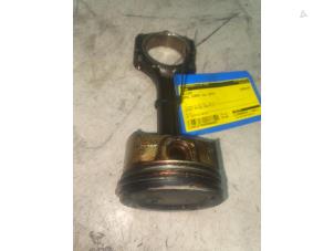 Gebruikte Zuiger Opel Corsa E 1.4 Turbo 16V Prijs € 26,62 Inclusief btw aangeboden door Autosloperij de Turk