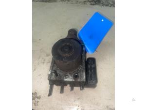 Gebruikte ABS Pomp Seat Leon (1P1) 1.9 TDI 105 Prijs € 65,34 Inclusief btw aangeboden door Autosloperij de Turk