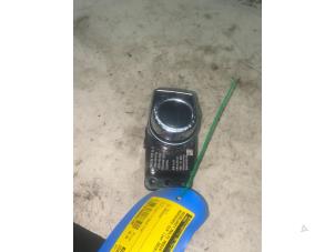 Gebruikte Regelunit Multi Media Mercedes CLA (117.3) 2.0 CLA-250 Turbo 16V 4-Matic Prijs € 54,45 Inclusief btw aangeboden door Autosloperij de Turk