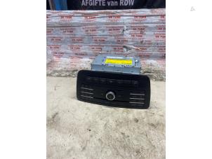Gebruikte Radio Mercedes CLA (117.3) 2.0 CLA-250 Turbo 16V 4-Matic Prijs € 163,35 Inclusief btw aangeboden door Autosloperij de Turk