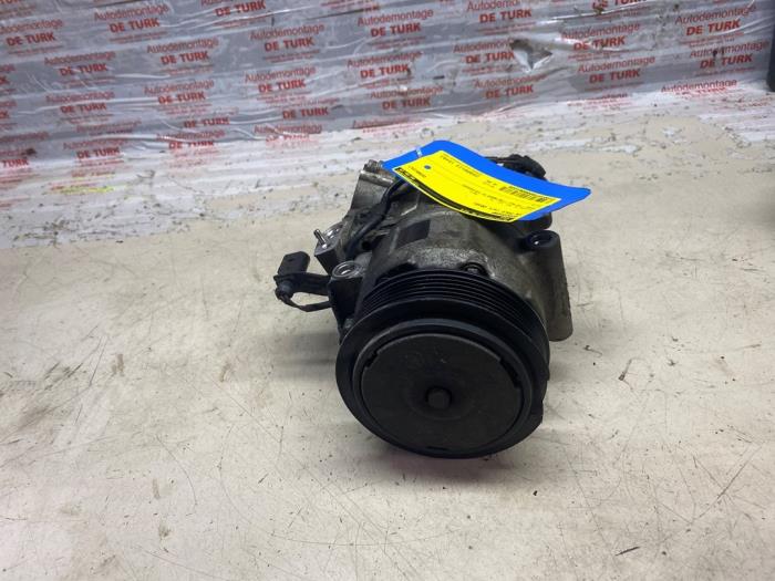 Gebruikte Aircopomp Volkswagen Polo V (6R) 1.2 12V Prijs € 76,23 Inclusief btw aangeboden door Autosloperij de Turk