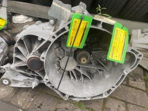 Gebruikte Versnellingsbak Ford Kuga II 1.5 EcoBoost 16V 150 Prijs € 544,50 Inclusief btw aangeboden door Autosloperij de Turk