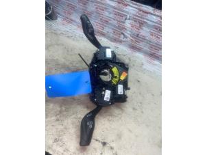 Gebruikte Licht + Raw Schakelaar Ford Kuga II 1.5 EcoBoost 16V 150 Prijs € 54,45 Inclusief btw aangeboden door Autosloperij de Turk