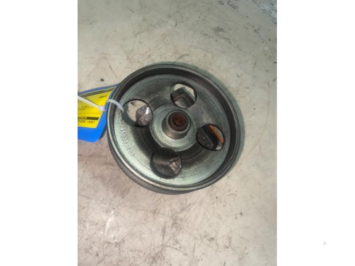 Stuurbekrachtiging Pomp van een Citroën Nemo (AA) 1.4 HDi 70 2008
