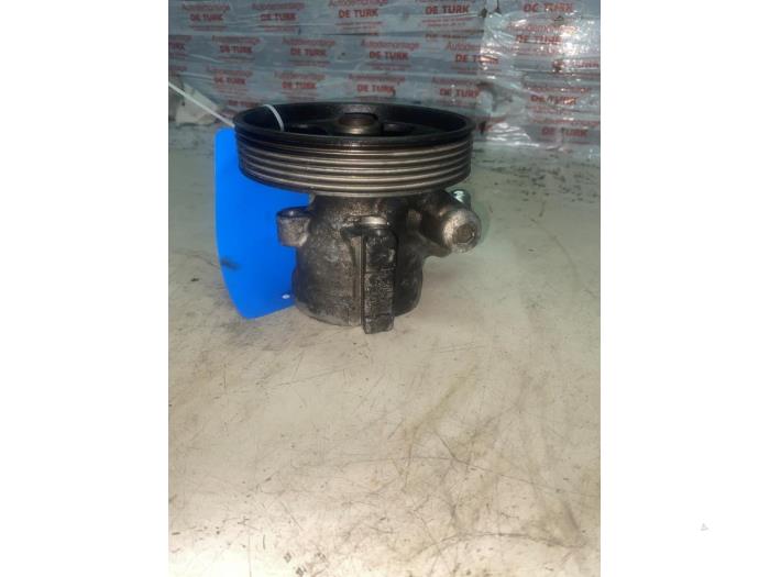 Stuurbekrachtiging Pomp van een Citroën Nemo (AA) 1.4 HDi 70 2008