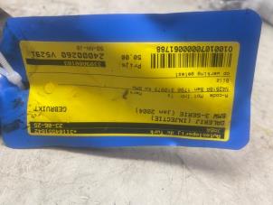 Gebruikte Injector brug BMW 3 serie Touring (E46/3) 316i 16V Prijs € 54,45 Inclusief btw aangeboden door Autosloperij de Turk