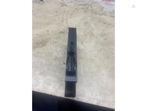 Gebruikte Module Centrale Deurvergrendeling BMW 1 serie (E81) 116i 2.0 16V Prijs € 43,56 Inclusief btw aangeboden door Autosloperij de Turk