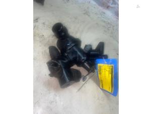 Gebruikte Koelwaterslang Jaguar XE 2.0d 180 16V Prijs € 76,23 Inclusief btw aangeboden door Autosloperij de Turk