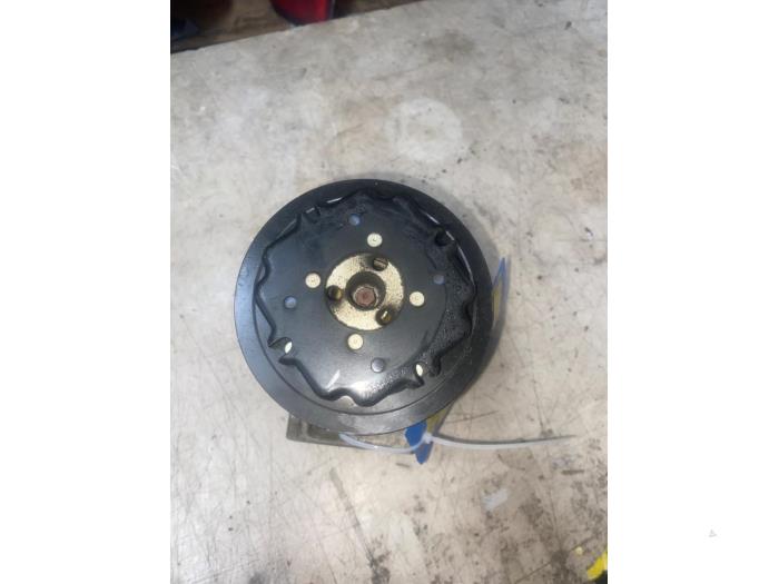Gebruikte Aircopomp Opel Corsa IV 1.0 SIDI Turbo Prijs € 82,28 Inclusief btw aangeboden door Autosloperij de Turk
