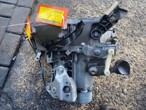 Gebruikte Versnellingsbak Citroen C3 (SC) 1.0 Vti 68 12V Prijs € 225,00 Margeregeling aangeboden door Autosloperij de Turk