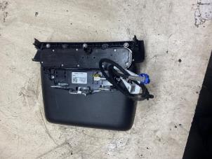 Gebruikte Display Interieur Ford EcoSport (JK8) 1.0 EcoBoost 12V 125 Prijs € 174,24 Inclusief btw aangeboden door Autosloperij de Turk