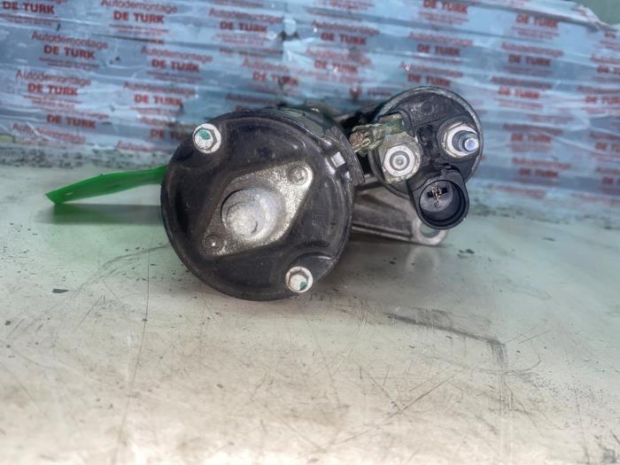 Startmotor van een Audi A1 Sportback (8XA/8XF) 1.4 TFSI 16V 122 2013