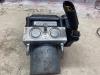 ABS Pomp van een Nissan Qashqai (J10) 2.0 16V 2008