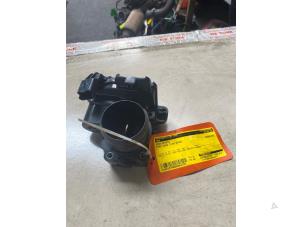 Gebruikte Gasklephuis Ford Kuga II (DM2) 2.0 TDCi 16V 180 4x4 Prijs € 82,28 Inclusief btw aangeboden door Autosloperij de Turk