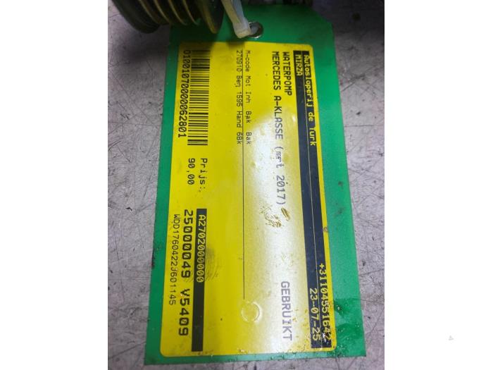 Waterpomp van een Mercedes-Benz A (W176) 1.6 A-180 16V 2017