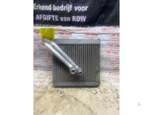 Gebruikte Aircoverdamper Volkswagen Up! (121) 1.0 12V 60 Prijs € 32,67 Inclusief btw aangeboden door Autosloperij de Turk