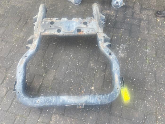 Subframe Volkswagen Transporter T5, 2003 / 2015 2.0 TDI BlueMotion, Bestel, Diesel, 1,968cc, 84kW (114pk), FWD, CAAD, 2011-05 / 2015-08 (Gebruikt)