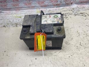 Gebruikte Accu Peugeot 208 I (CA/CC/CK/CL) 1.0 Vti 12V PureTech Prijs € 42,35 Inclusief btw aangeboden door Autosloperij de Turk