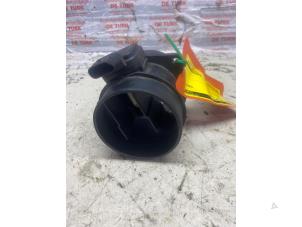 Gebruikte Luchthoeveelheidsmeter Mercedes C (W205) C-220 2.2 CDI BlueTEC, C-220 d 16V Prijs € 30,25 Inclusief btw aangeboden door Autosloperij de Turk