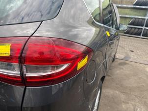 Gebruikte Achterlicht rechts Ford C-Max (DXA) 1.0 Ti-VCT EcoBoost 12V 125 Prijs € 60,00 Margeregeling aangeboden door Autosloperij de Turk