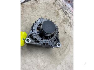 Gebruikte Dynamo Opel Corsa F (UB/UH/UP) 1.2 12V 75 Prijs € 84,70 Inclusief btw aangeboden door Autosloperij de Turk