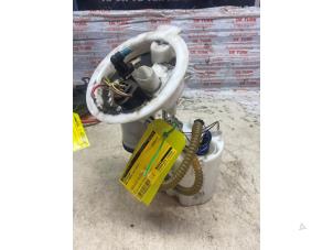 Gebruikte Benzinepomp BMW 1 serie (F21) 116i 1.6 16V Prijs € 90,75 Inclusief btw aangeboden door Autosloperij de Turk