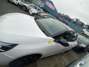 Gebruikte Voorscherm links Opel Corsa F (UB/UH/UP) 1.2 Turbo 12V 100 Prijs € 242,00 Inclusief btw aangeboden door Autosloperij de Turk