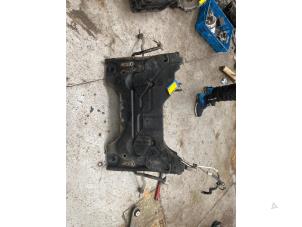 Gebruikte Subframe Opel Vivaro 2.0 CDTI 122 Prijs € 145,20 Inclusief btw aangeboden door Autosloperij de Turk