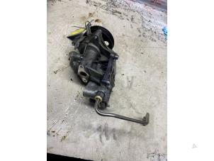 Gebruikte Koelvloeistof pomp Opel Astra K Sports Tourer 1.0 Turbo 12V Prijs € 90,75 Inclusief btw aangeboden door Autosloperij de Turk