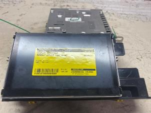 Gebruikte Display Interieur Renault Kadjar (RFEH) 1.2 Energy TCE 130 Prijs € 217,80 Inclusief btw aangeboden door Autosloperij de Turk