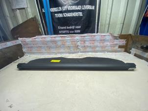 Gebruikte Hoedenplank Renault Kadjar (RFEH) 1.3 TCE 140 FAP 16V Prijs € 121,00 Inclusief btw aangeboden door Autosloperij de Turk