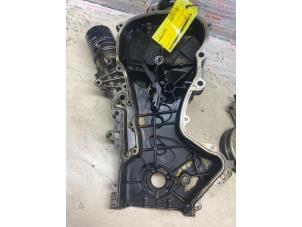 Distributiedeksel van een Volkswagen Tiguan (5N1/2) 1.4 TSI 16V 4Motion 2012