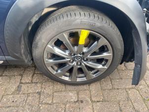 Gebruikte Sportvelgenset + banden Mazda CX-3 (DJ/DK) 2.0 SkyActiv-G 120 AWD Prijs € 423,50 Inclusief btw aangeboden door Autosloperij de Turk