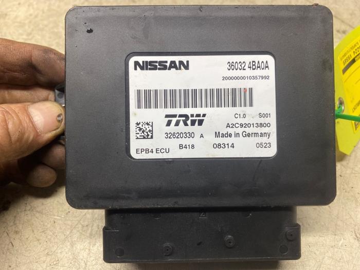 Handrem Module van een Nissan Qashqai (J11) 1.2 DIG-T 16V 2014