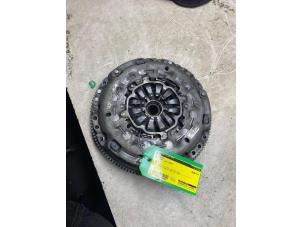 Gebruikte Vliegwiel Volkswagen T-Roc I 1.5 TSI Evo BMT 16V Prijs € 229,90 Inclusief btw aangeboden door Autosloperij de Turk