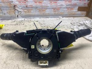 Gebruikte Licht + Raw Schakelaar Nissan Qashqai +2 (JJ10E) 2.0 16V Prijs € 90,75 Inclusief btw aangeboden door Autosloperij de Turk