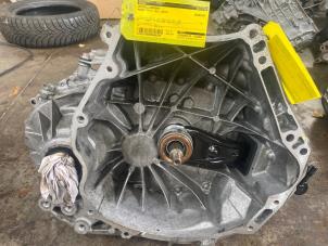 Gebruikte Versnellingsbak Mazda CX-3 (DJ/DK) 2.0 SkyActiv-G 120 AWD Prijs € 605,00 Inclusief btw aangeboden door Autosloperij de Turk